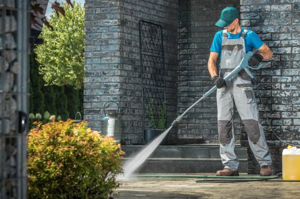 Best Driveway Pressure Washing  in Clarksburg, MD